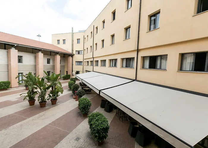 Tuscolana San Giovanni Szálloda