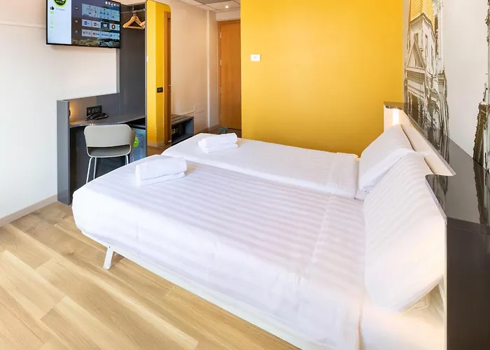 Tuscolana San Giovanni 3* Roma